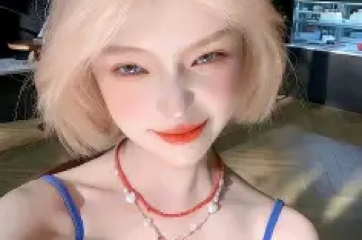 娱乐圈大瓜连环炸：黑眼圈男星疑隐瞒二胎冷巴豪车代言照常走花路